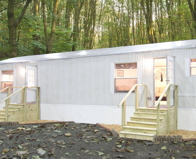 1656-21FKA - 3BR/2BA
