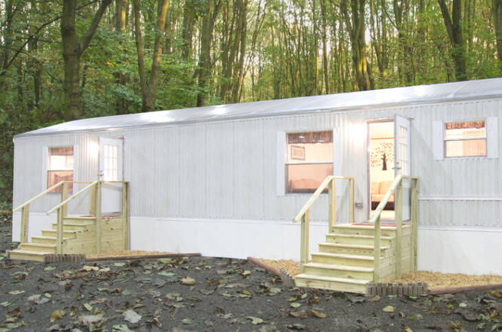 1656-21FKA - 3BR/2BA