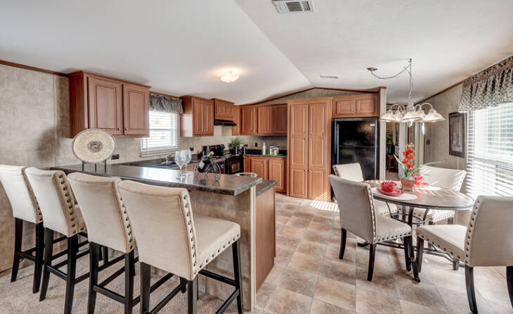 Legacy mobile homes kitchen and dining
