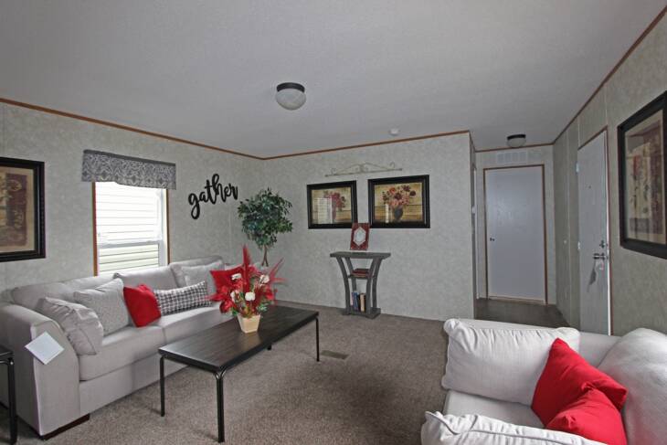 Live Oak - Dash 3 X-5663D  Mobile Home - 3BR/2BA - 16x70 - 979 sq ft - 0.625 acre  Lot - Punta Gorda, FL - Image 5