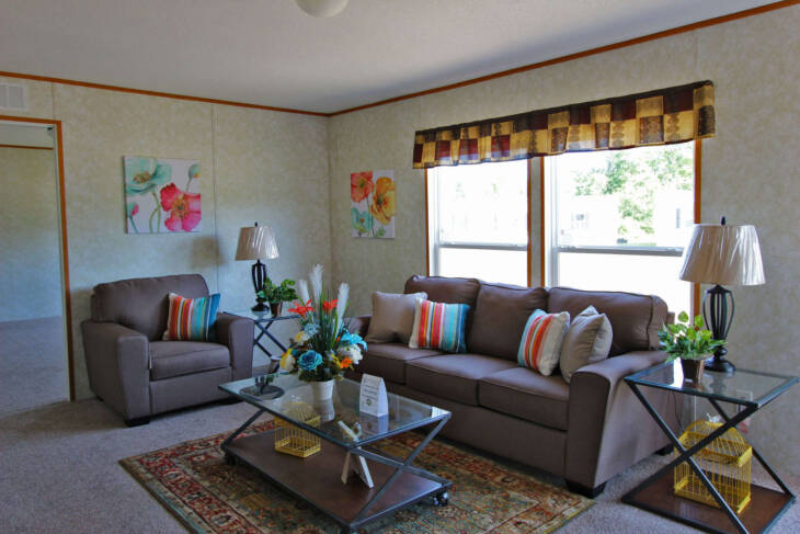 2023 Live Oak - Sonic L-2684B - 4BR/2BA - 28x72 - 1768 sq ft - Image 2