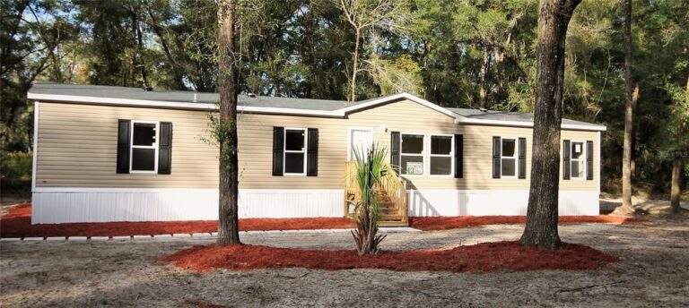 2023 Live Oak - Sonic L-2684B - 4BR/2BA - 28x72 - 1768 sq ft