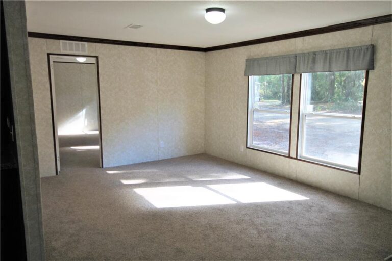 2023 Live Oak - Sonic L-2684B - 4BR/2BA - 28x72 - 1768 sq ft - Image 16