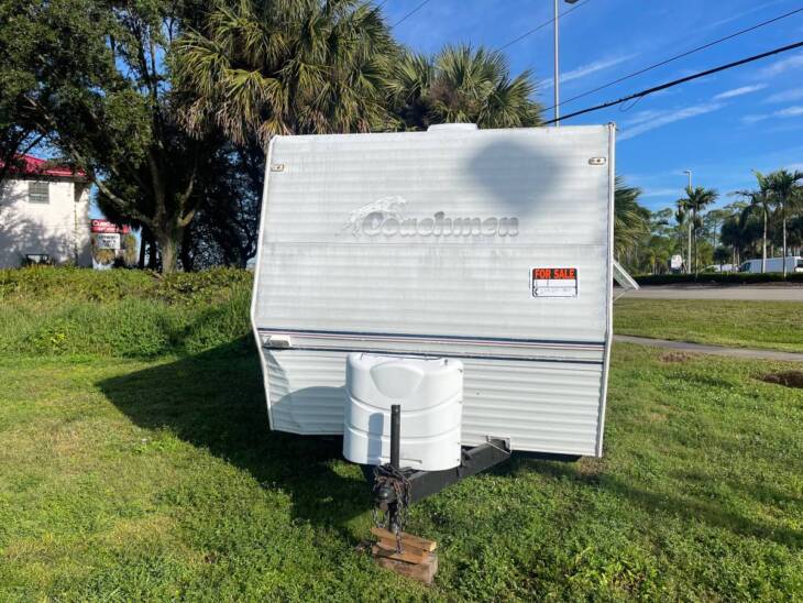 2003 Coachmen RV - 8 x 26 - Travel Trailer -Fort Myers - Image 5