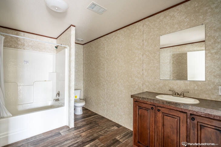 2023 Live Oak - Sprinter L-2563G - Doublewide -  3BR/2BA - 28 x 60 - 1456 sq ft - Image 7