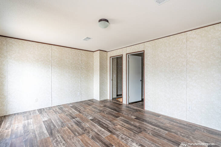 2023 Live Oak - Sprinter L-2563G - Doublewide -  3BR/2BA - 28 x 60 - 1456 sq ft - Image 10