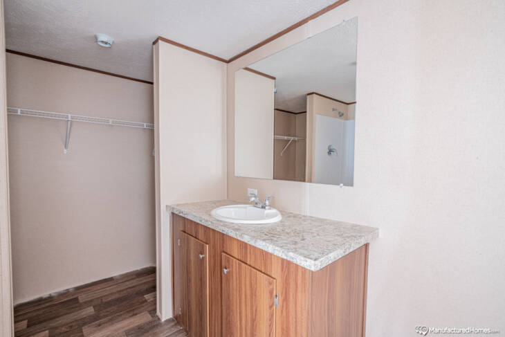 2023 TRU Clayton Spectacular Mobile Home - 3BR/2BA - 16 X 76 - 1039 sqft - FACTORY DIRECT - Florida - Image 11