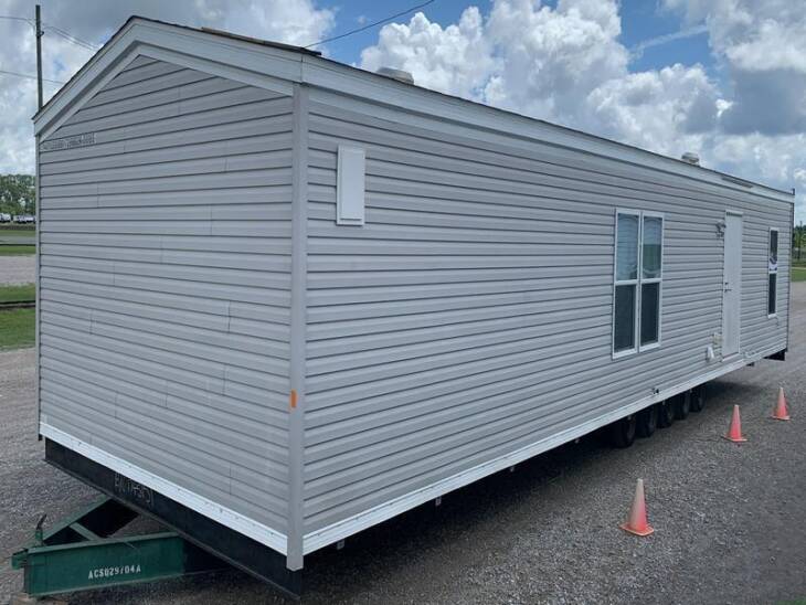 2018 Colony Mobile Home 14 x 48 - 2BR/1BA WZ3-A/C - Image 3