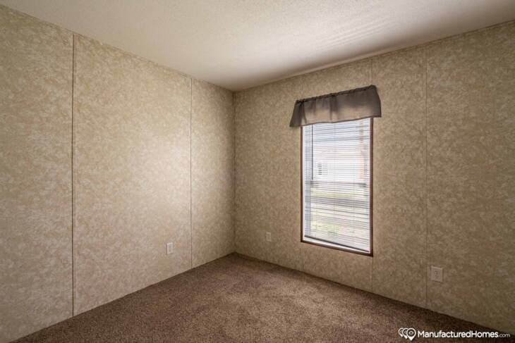 2023 Live Oak Suwannee Valley Telford V-3524G Mobile Home -  4BR/2BA - 32x52 - 1352 sqft - Image 17
