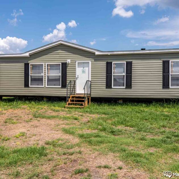 2023 Live Oak Suwannee Valley Telford V-3524G Mobile Home -  4BR/2BA - 32x52 - 1352 sqft