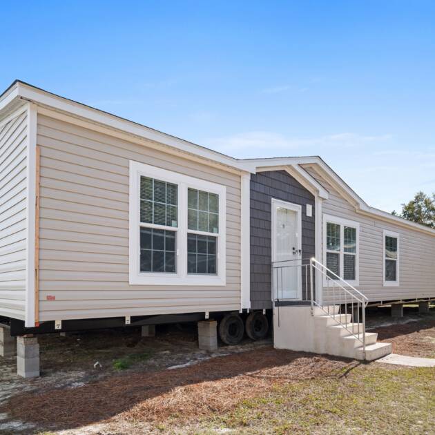 2023 Live Oak HPS Painted Sheetrock Rocky Mountain H-3705A-PS Mobile Home - 5BR/3BA-  32x74 - 2076 sqft
