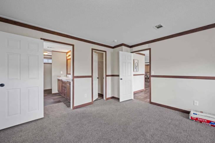 2023 Live Oak HPS Painted Sheetrock Big Horn H-3684F-PS Mobile Home- 4BR/2BA - 32X72 - 2017 sqft - Image 17