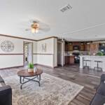 2023 Live Oak HPS Painted Sheetrock Big Horn H-3684F-PS Mobile Home- 4BR/2BA - 32X72 - 2017 sqft - Image 5