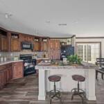 2023 Live Oak HPS Painted Sheetrock Big Horn H-3684F-PS Mobile Home- 4BR/2BA - 32X72 - 2017 sqft - Image 6