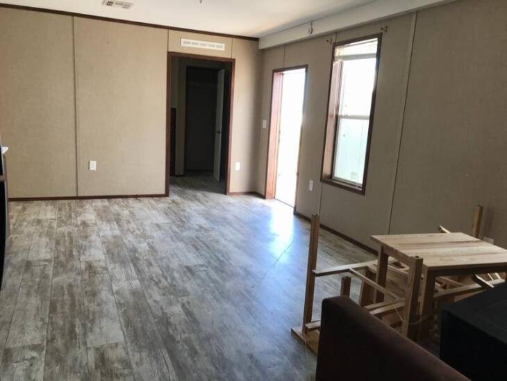 2018 Colony Mobile Home 14 x 48 - 2BR/1BA WZ3-A/C - Image 6