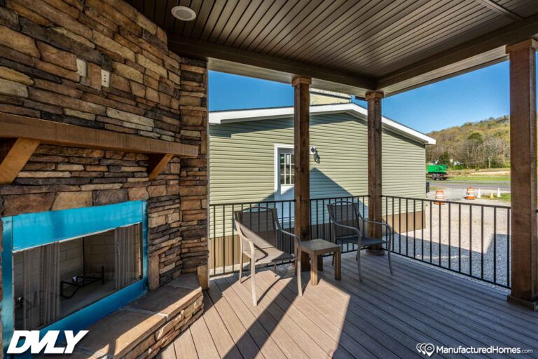2023 Deer Valley - Briarritz Dvt-7204c Mobile Home - 3BR/2BA - 47X72 - 2580 sqft - Image 18