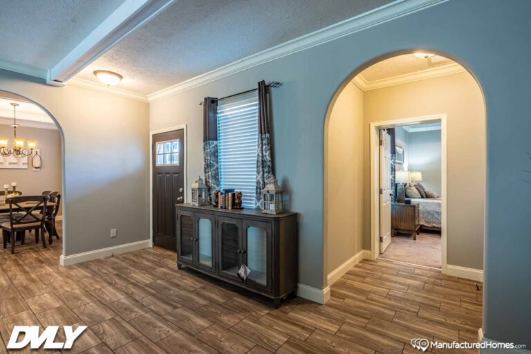 2023 Deer Valley - Briarritz Dvt-7204c Mobile Home - 3BR/2BA - 47X72 - 2580 sqft - Image 16