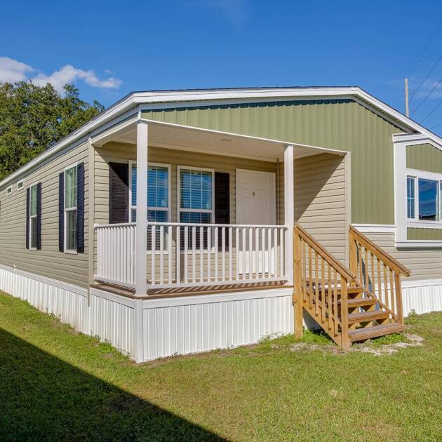 2023 Champion Homes Signature 4523E Mobile Home - 3BR/2BA - 52x28 - 1387 sqft