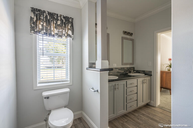 2023 Champion – Homes of Merit – Cypress Manor 0603A Mobile Home – 3BR/2BA – 30x60 – 1820 sqft - Image 4