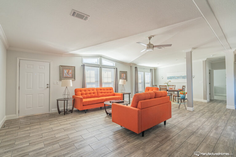 2023 Champion – Homes of Merit – Cypress Manor 0603A Mobile Home – 3BR/2BA – 30x60 – 1820 sqft - Image 9