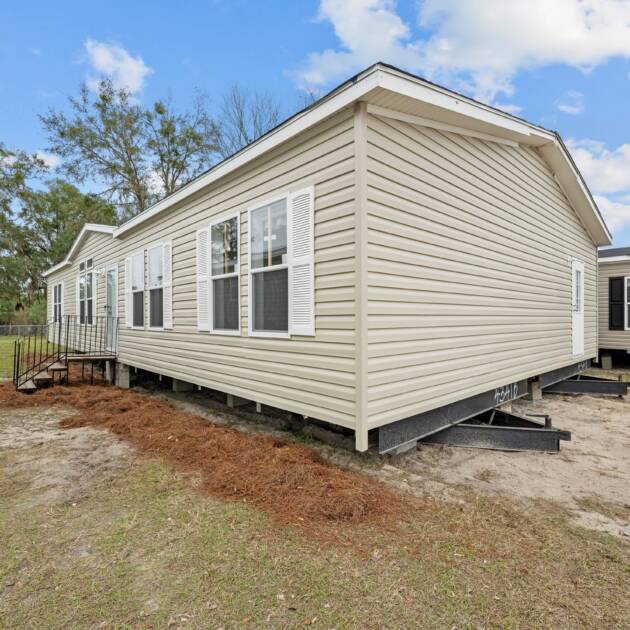 2023 Townhomes - LTT Serie Daphne Mobile Home - 3BR/2BA - 32x56 - 1759 sqft