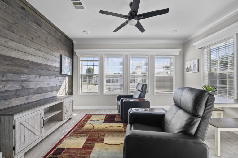 2023 TownHomes Colonial Series - Westchester Mobile Home - 4BR/2BA - 30x76 - 2305 sqft - Image 10