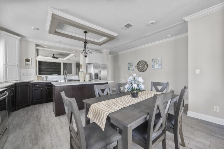2023 TownHomes Colonial Series - Westchester Mobile Home - 4BR/2BA - 30x76 - 2305 sqft - Image 8