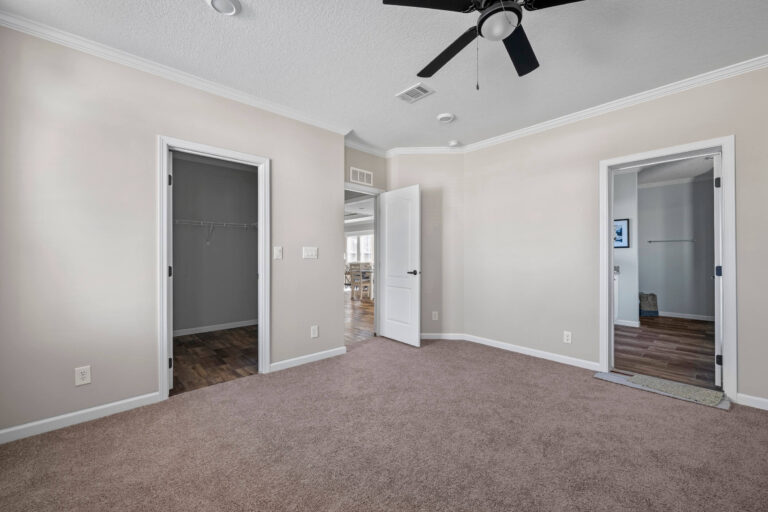 2023 TownHomes Colonial Series - Covington Mobile Home - 3BR/2BA - 30x60 - 1820 sqft - Image 12
