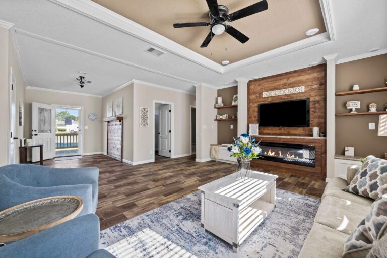 2023 TownHomes Colonial Series - Covington Mobile Home - 3BR/2BA - 30x60 - 1820 sqft - Image 6