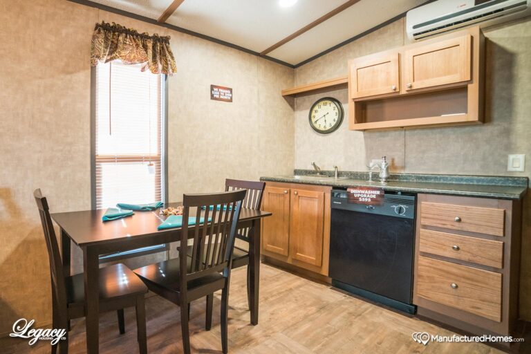 TINY / HACIENDA S-1234-11FLA 1 BEDS  1 BATHS  399 SQ. FT. - Image 9