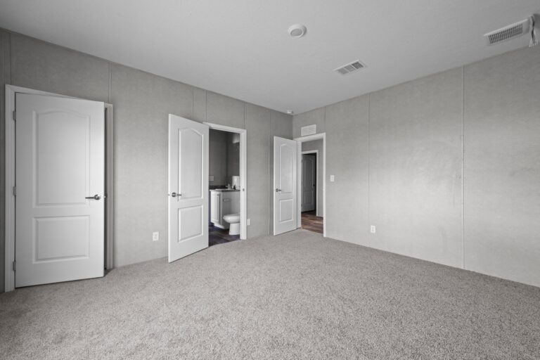 2023 TownHomes Keaton Mobile Home - 5BR/3BA - 2,305 - Image 13