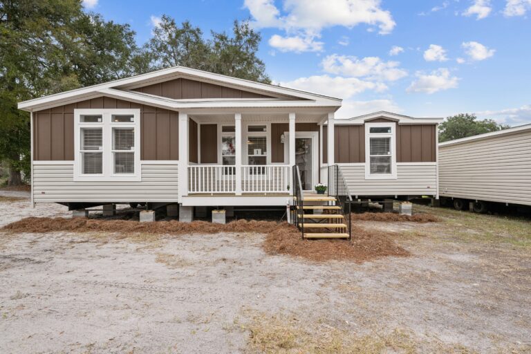 2023 TownHomes Key Largo Mobile Home - 4BR/2BA - 2,612 sqft