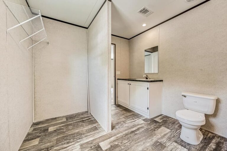 2023 Champion Prime 2876H53P01 Mobile Home - Doublewide - 5BR/2BA - 26x76 - 2027 sqft - Image 12