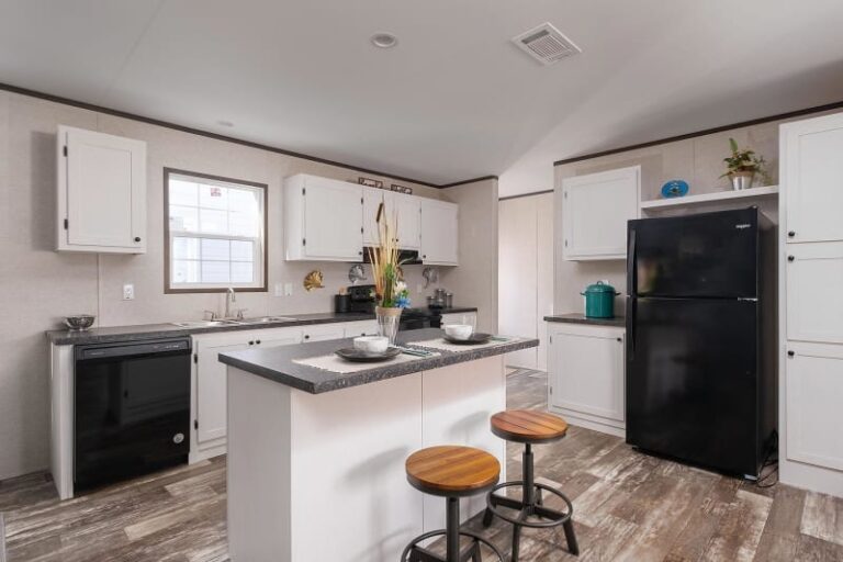 2023 Champion Prime 2856H42P01 Mobile Home - Doublewide - 4BR/2BA - 26x56 - 1493 sqft - Image 6