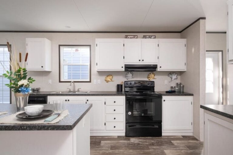 2023 Champion Prime 2856H42P01 Mobile Home - Doublewide - 4BR/2BA - 26x56 - 1493 sqft - Image 5