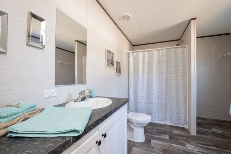 2023 Champion Prime 2856H42P01 Mobile Home - Doublewide - 4BR/2BA - 26x56 - 1493 sqft - Image 7