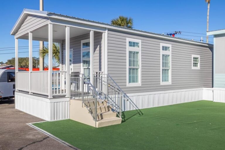 2023 Champion Homes Contemporary Cottage - Singlewide - 1BR/1BA - 13x37 - 481 sqft - Image 3