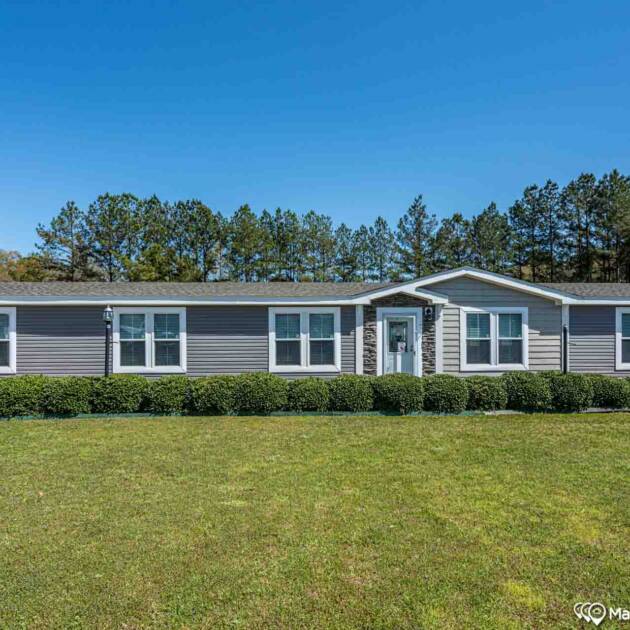 Sunshine Homes - Prime PRI3284-2010-V2 Mobile Home - 4BR/2BA - 32x84 - 2400 sqft