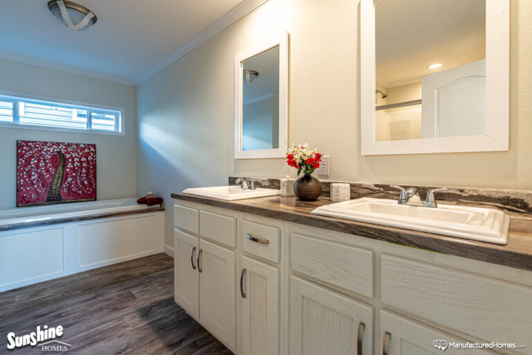 Sunshine Homes - Prime PRI3264-500 Mobile Home - 3BR/2BA - 32x64 - 1800 sqft - Image 9