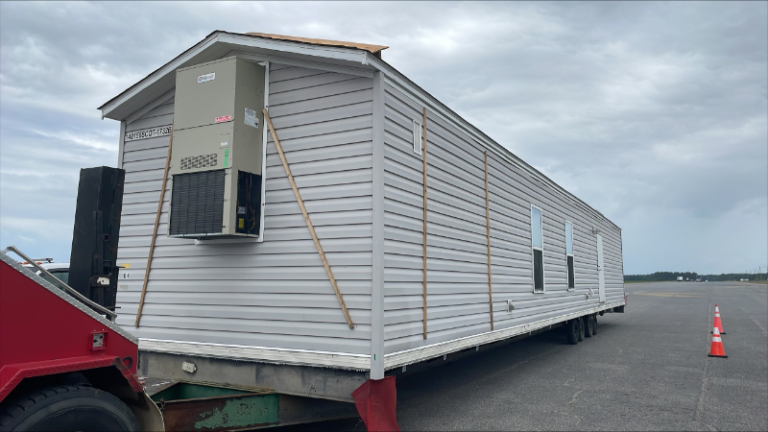 2018 Scotbilt Furnished Mobile 2BA/1BR -12x60 - 720 sqft - Washer & Dryer Hookup